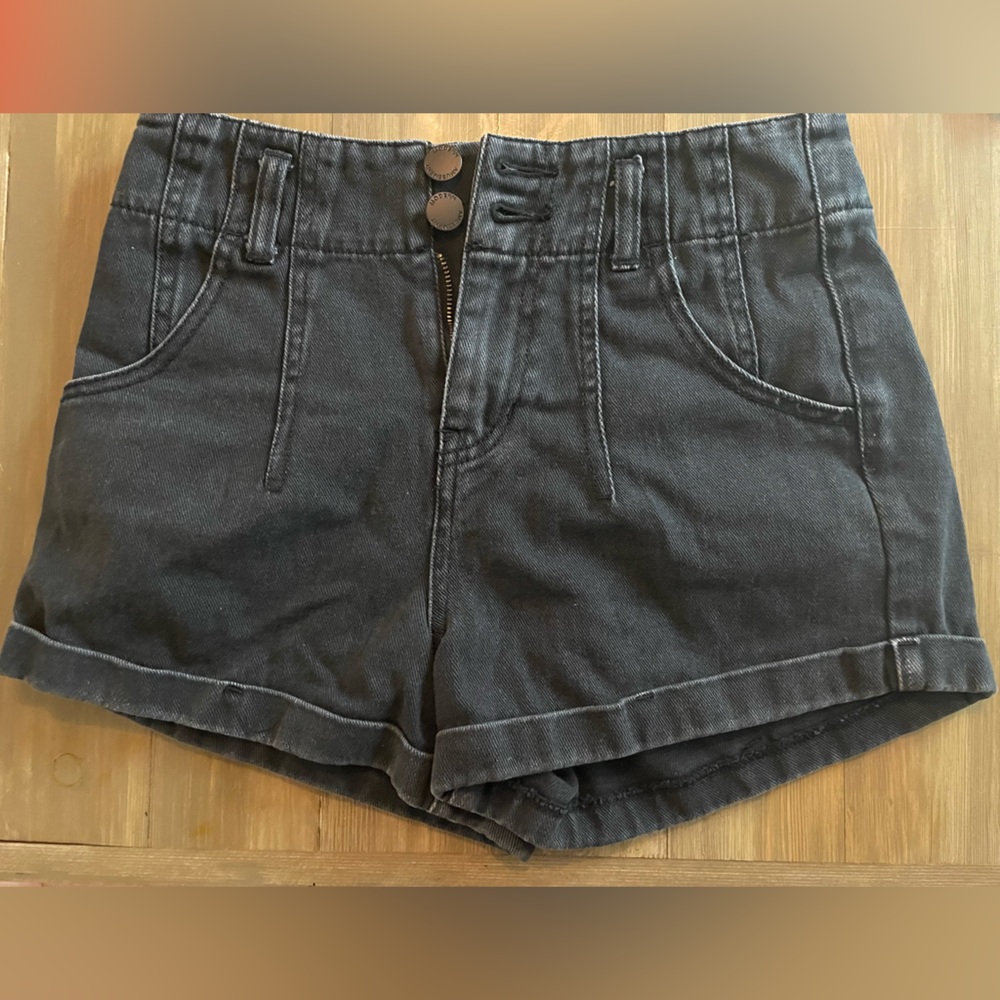 Black Shorts. Size 3. Modern Amusement.